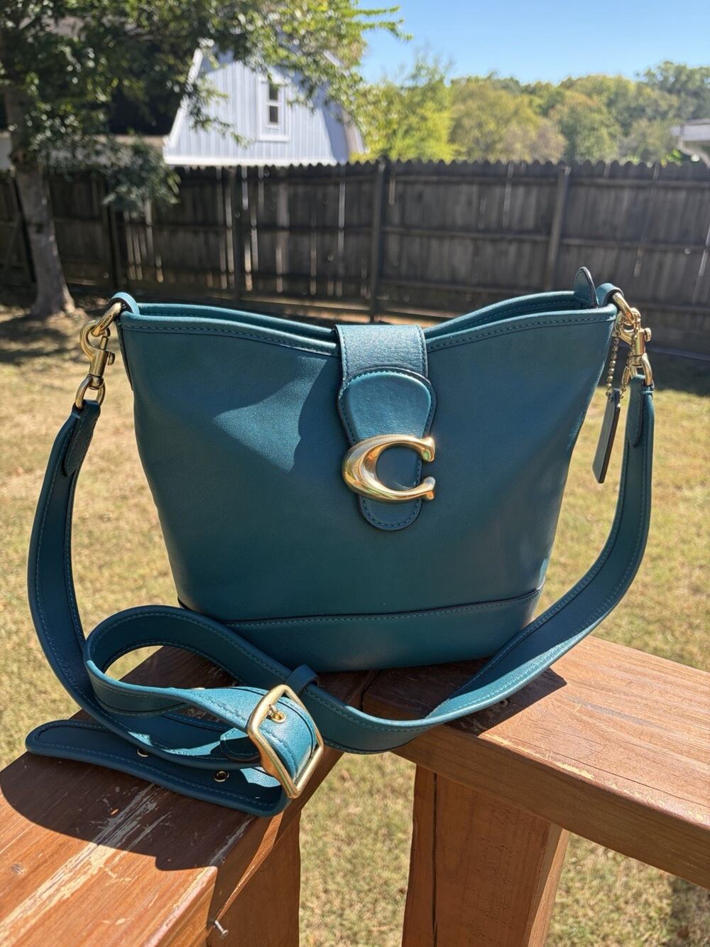Coach Tali Leather Bucket Bag CA112 Teal Turquoise Bucket Crossbody Excellent